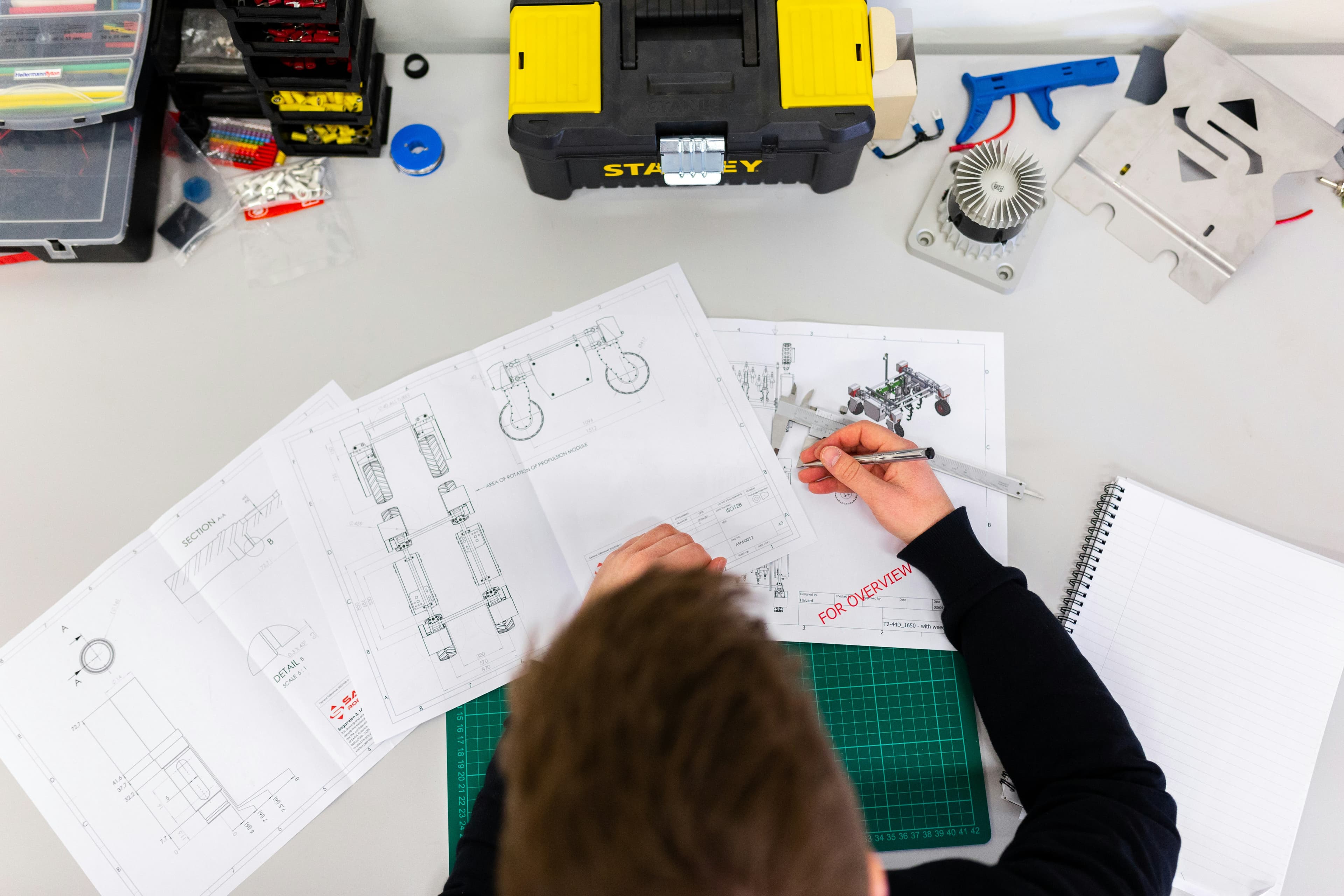 Trained electricians and electrical equipment